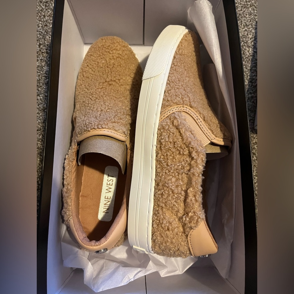 BRAND NEW IN BOX Nine West slip on tennis shoes! Size 5.5!